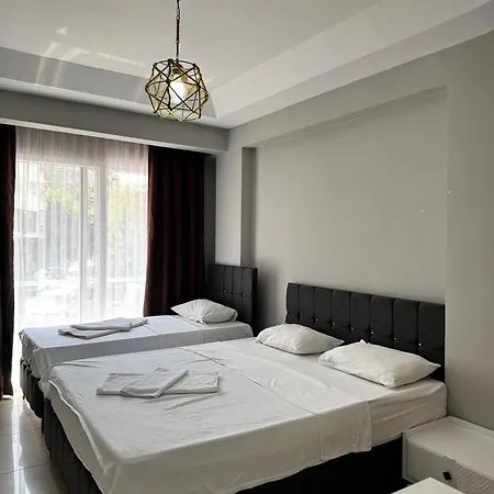 Guenaydin Hotelli 4*